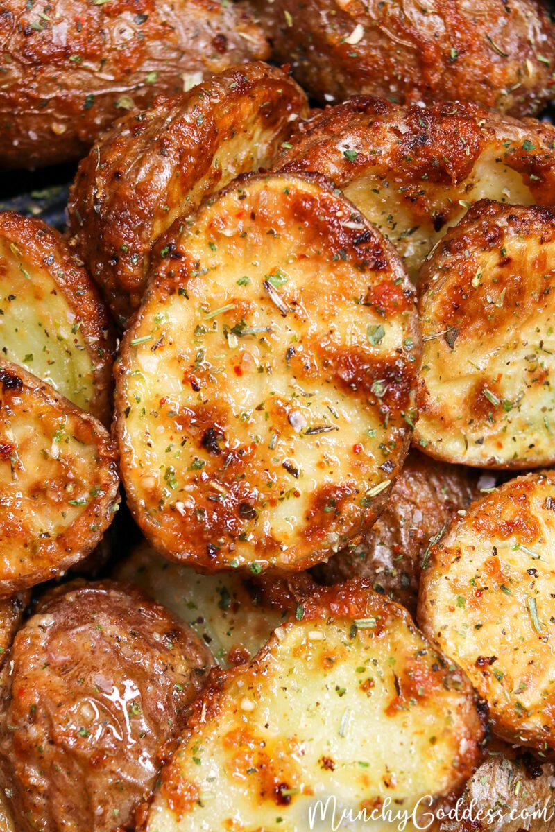 Easy Air Fryer Baby Potatoes Recipe + Video Munchy Goddess