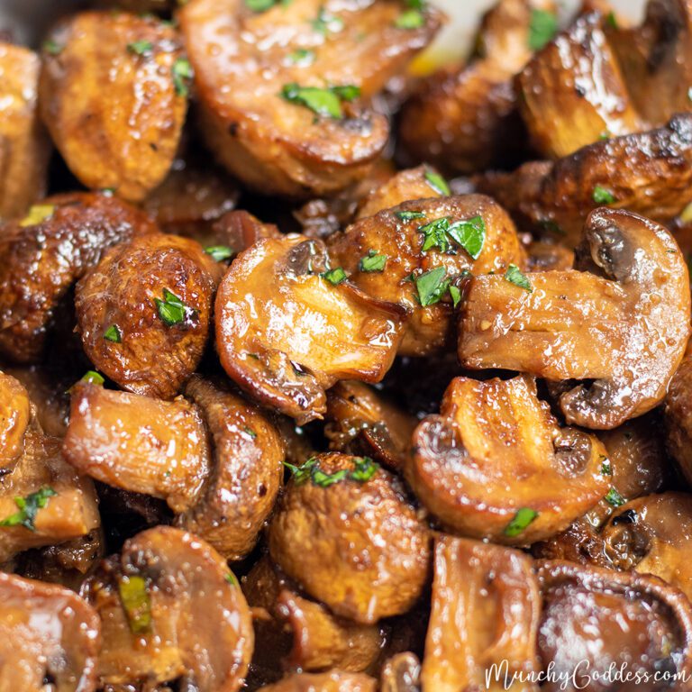 Easy Air Fryer Garlic Butter Mushrooms + Video Munchy Goddess